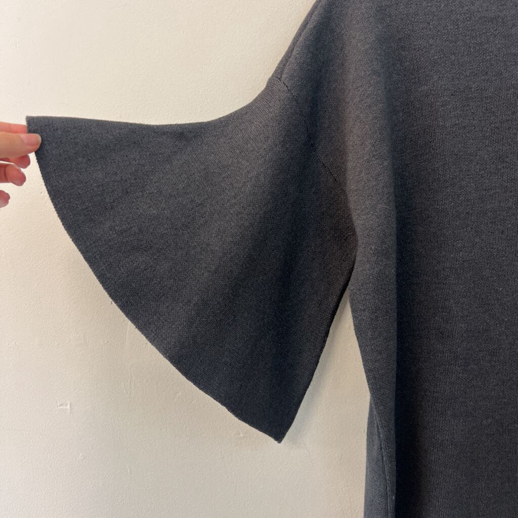 Sunday in Brooklyn Grey Short Ruffle Sleeve Mock Neck Top Small