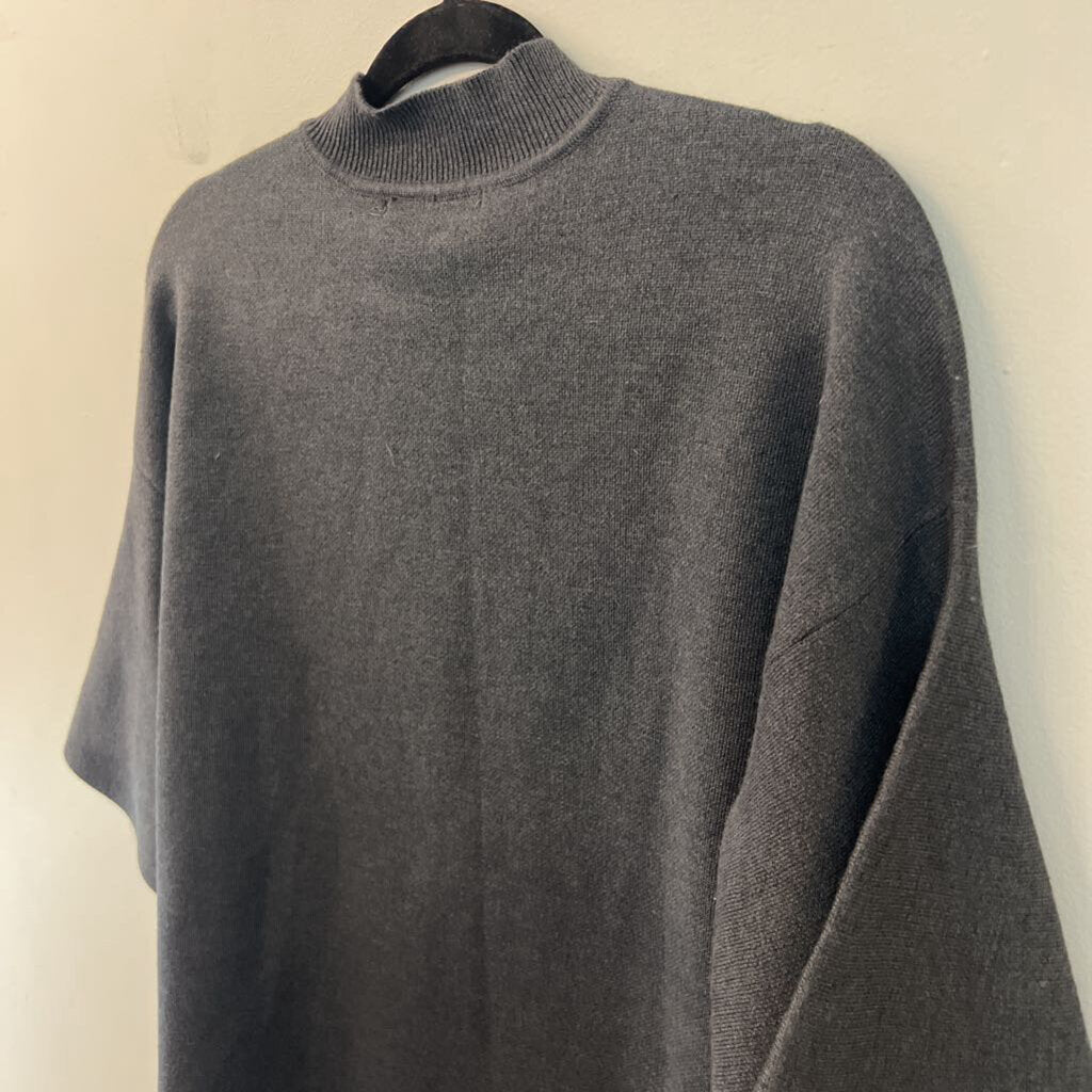 Sunday in Brooklyn Grey Short Ruffle Sleeve Mock Neck Top Small