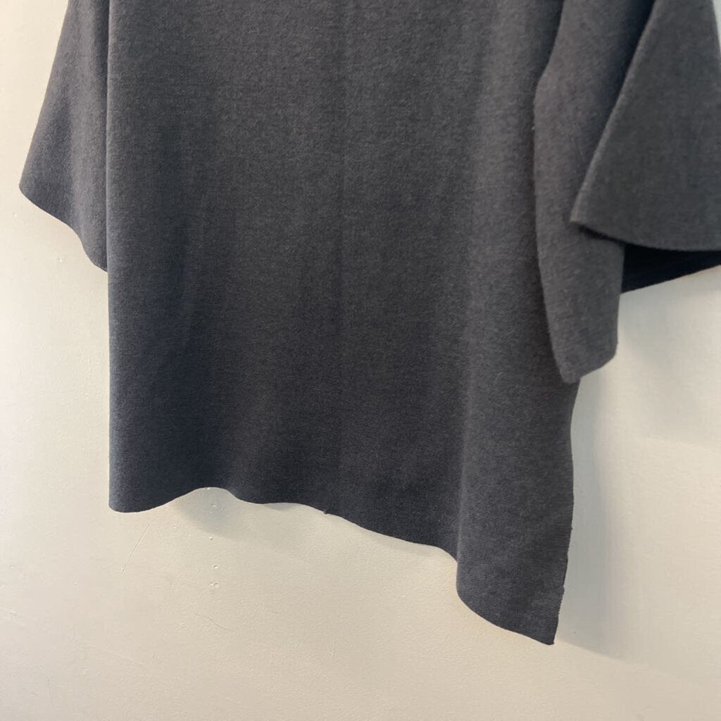 Sunday in Brooklyn Grey Short Ruffle Sleeve Mock Neck Top Small