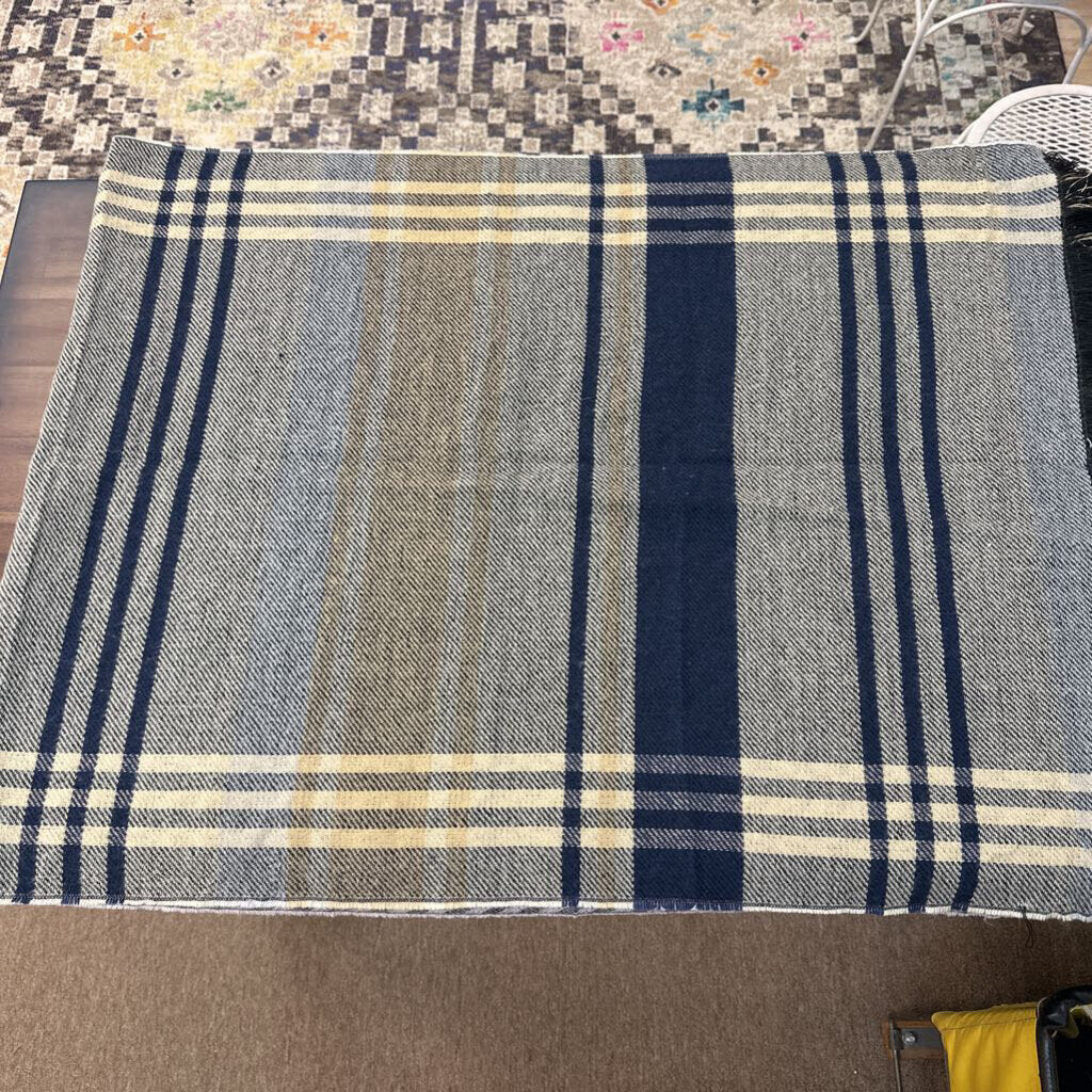 Navy/ Beige Print Scarf Wrap