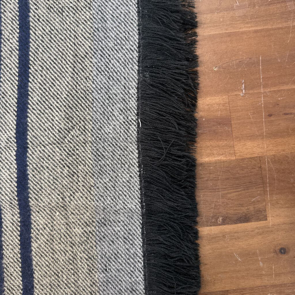 Navy/ Beige Print Scarf Wrap