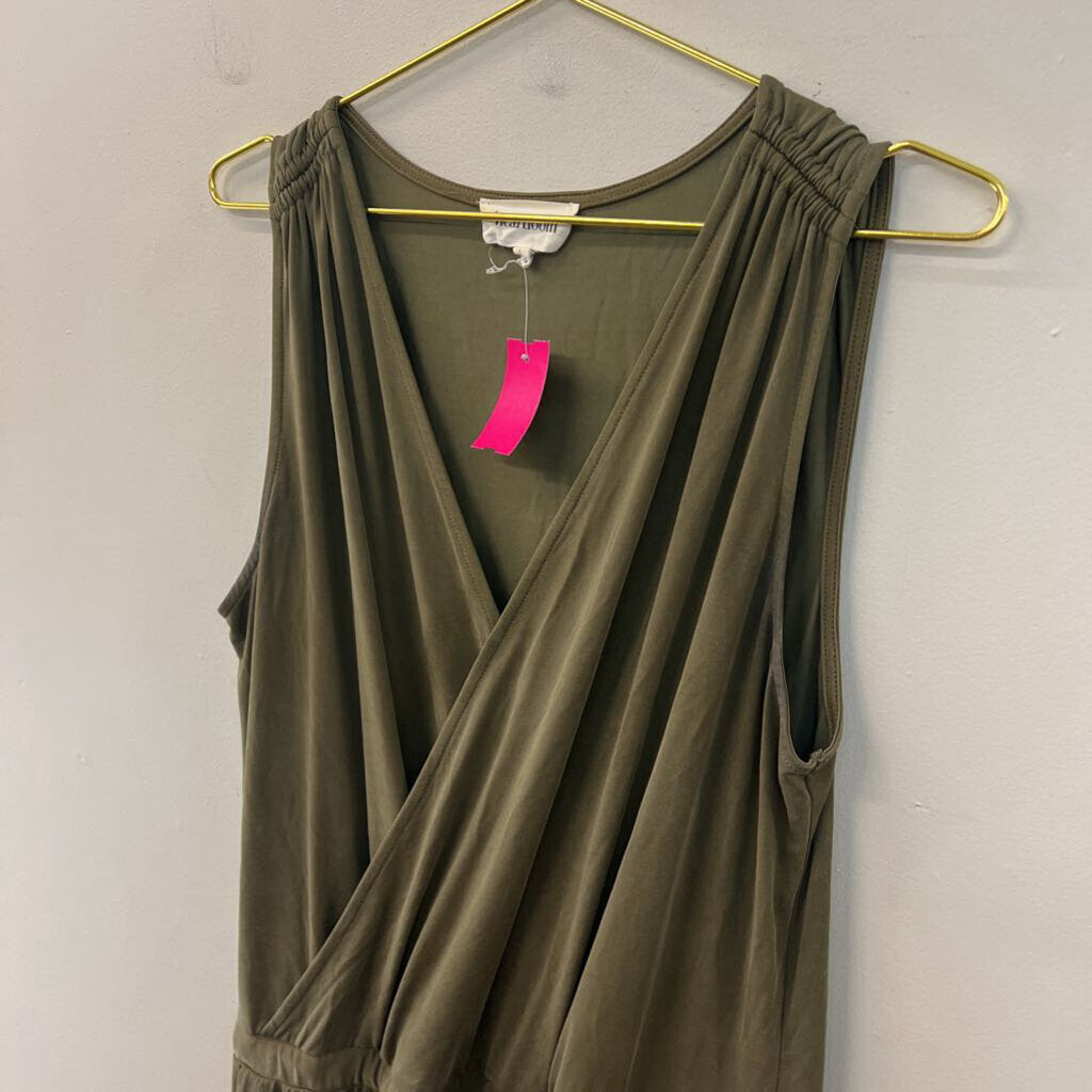 Heartloom Green Sleeveless Jumpsuit Large