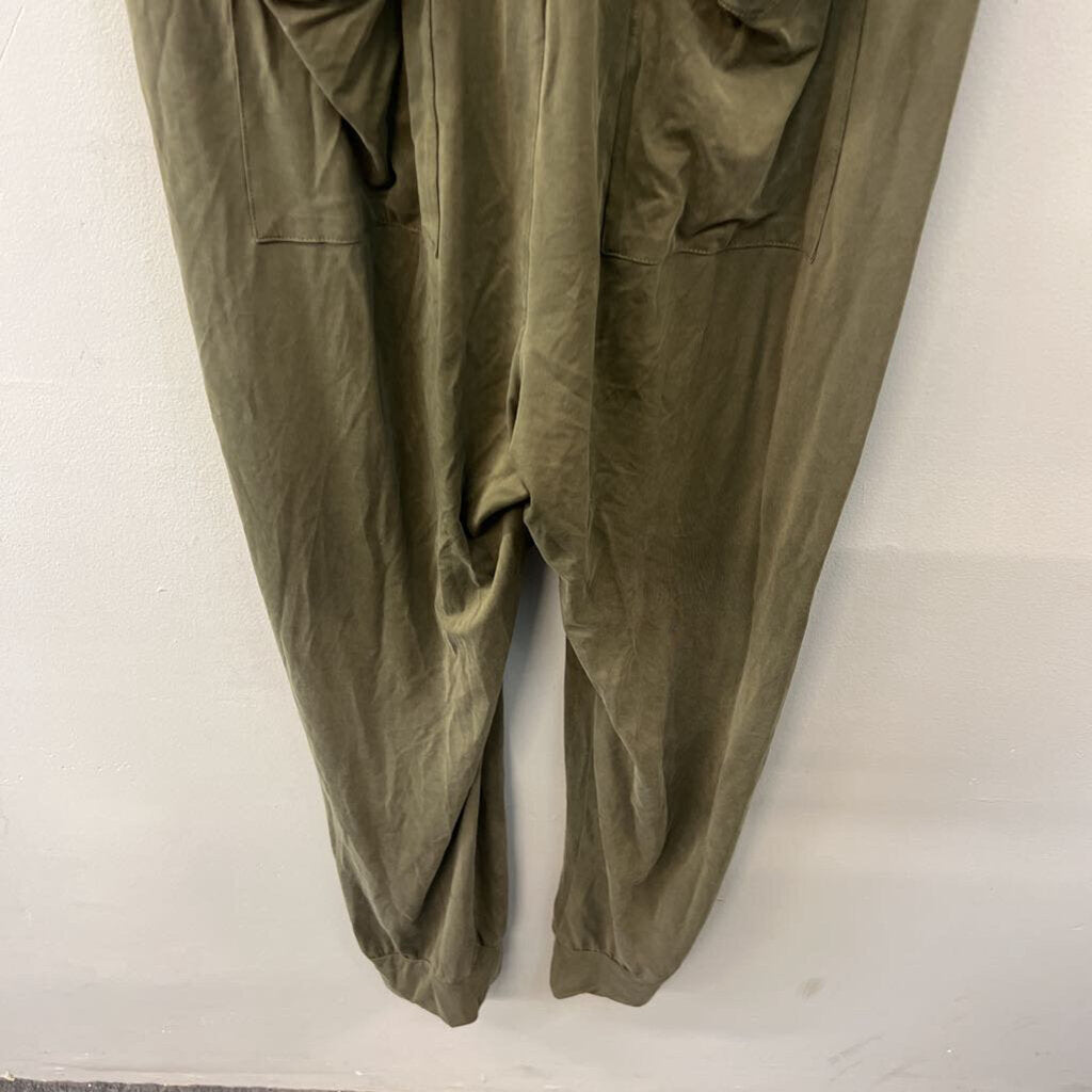 Heartloom Green Sleeveless Jumpsuit Large