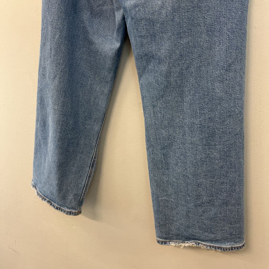 American Eagle Light Wash Wide Leg Mom Jeans 6 Short