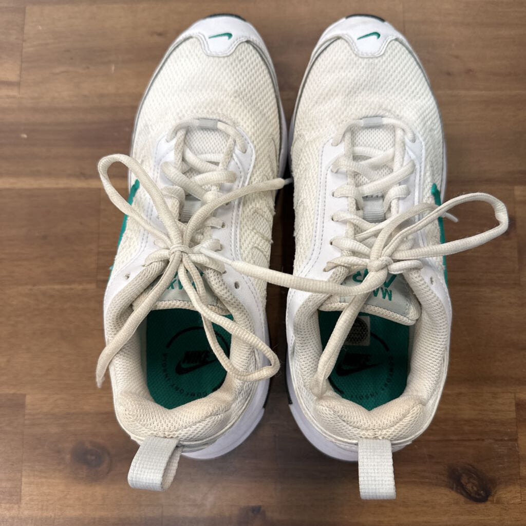 Nike Air Max AP Sneakers 7.5