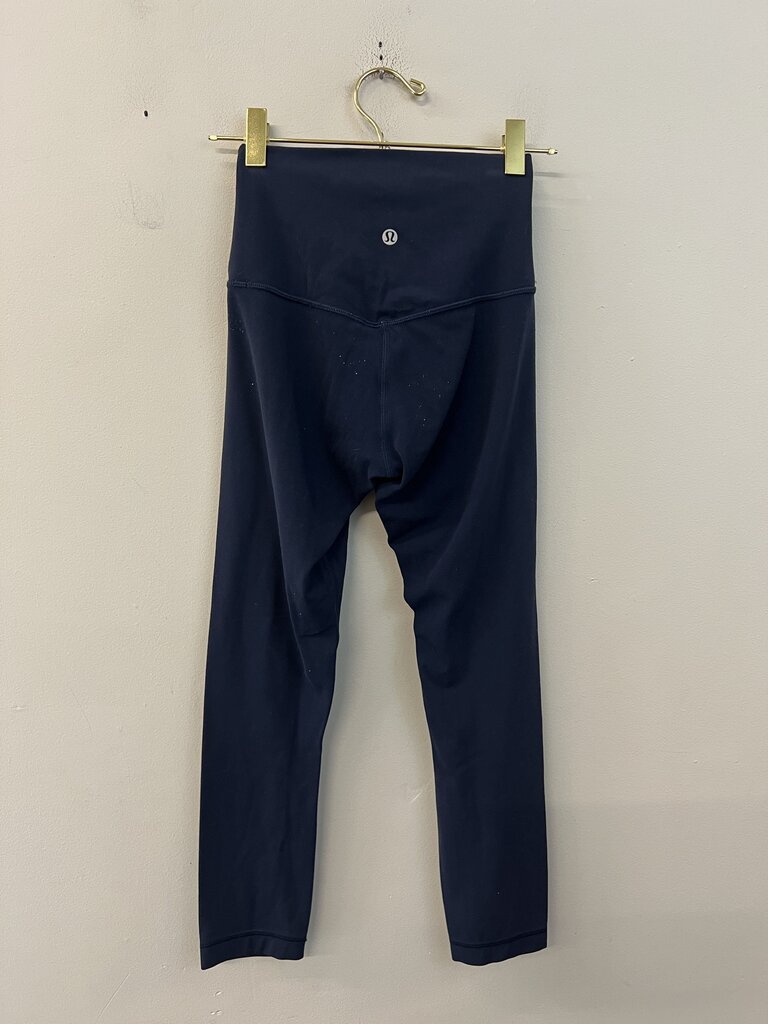 Lululemon Navy Cropped Leggings 2