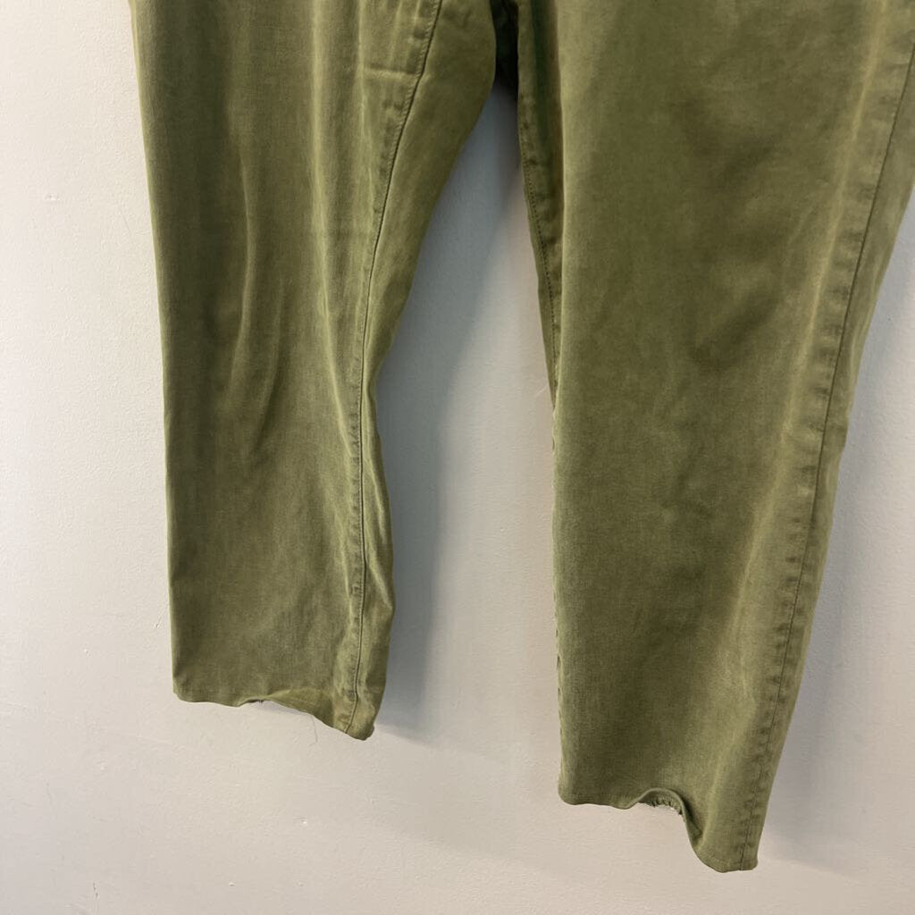 Kut Green Straight Leg Jeans 16