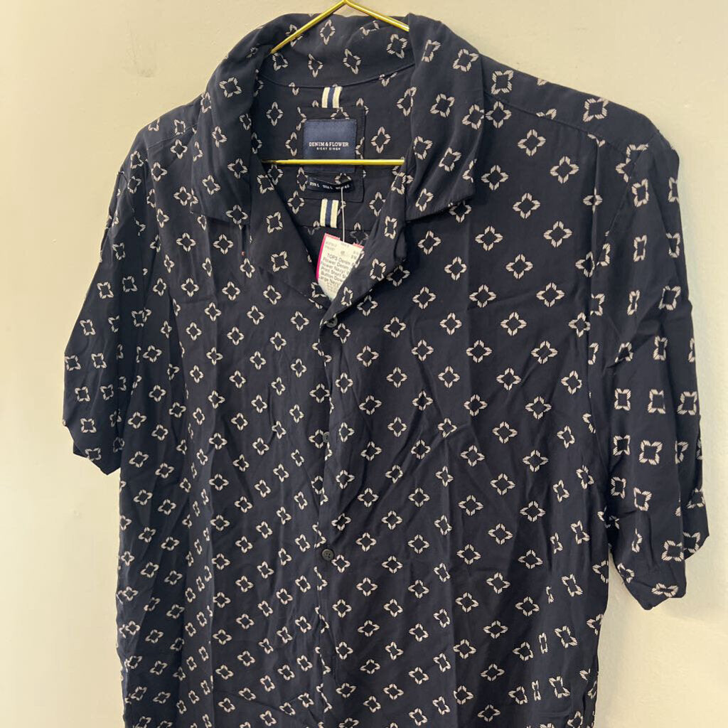 Denim and Flower Navy/ White Print Short Sleeve Button Down Top Large