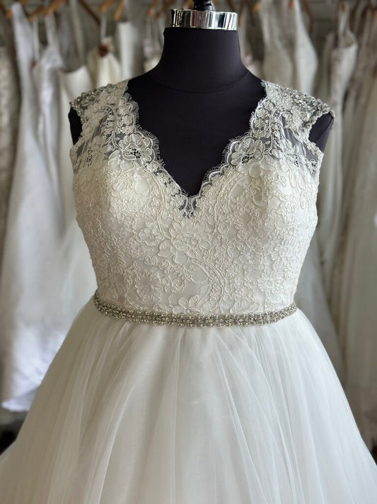 Allure Bridal 9162 Lace Top Ballgown Bridal Dress 20