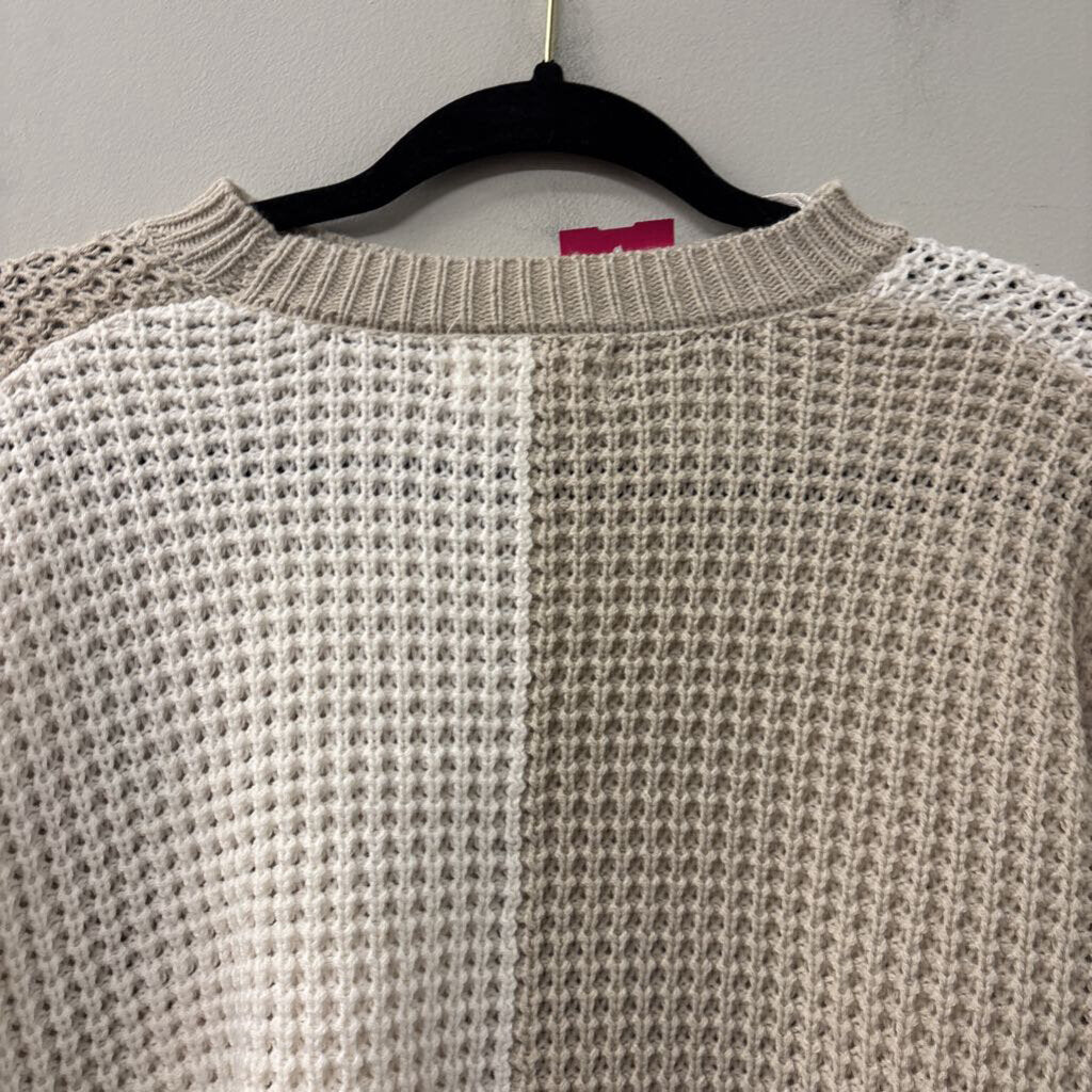 Jessica Simpson Checkerboard Cropped Sweater Small
