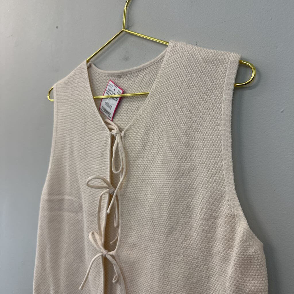 Knit Tie Front Vest Medium