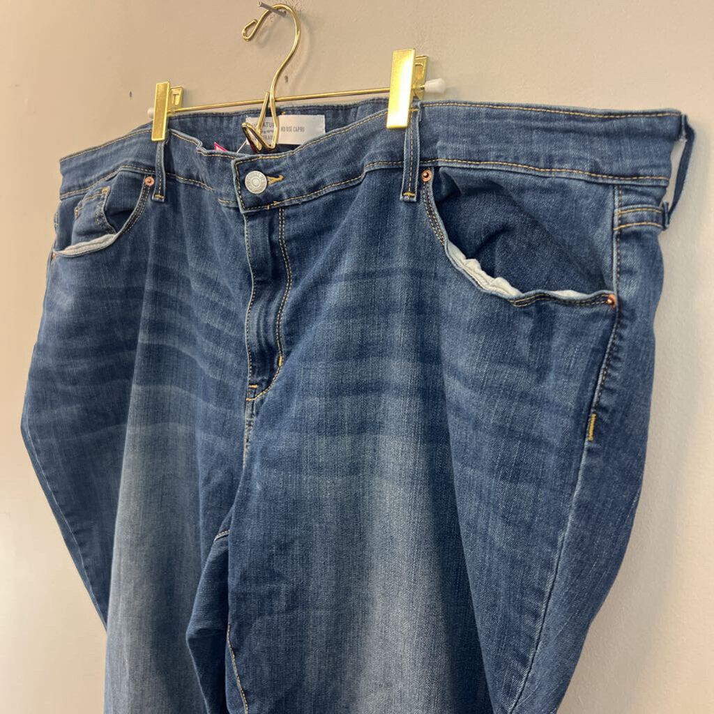 Levi Strauss Mid Rise Capri 28W