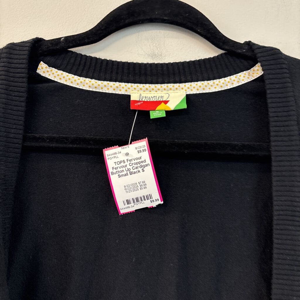 Fervour Cropped Button Up Cardigan Small
