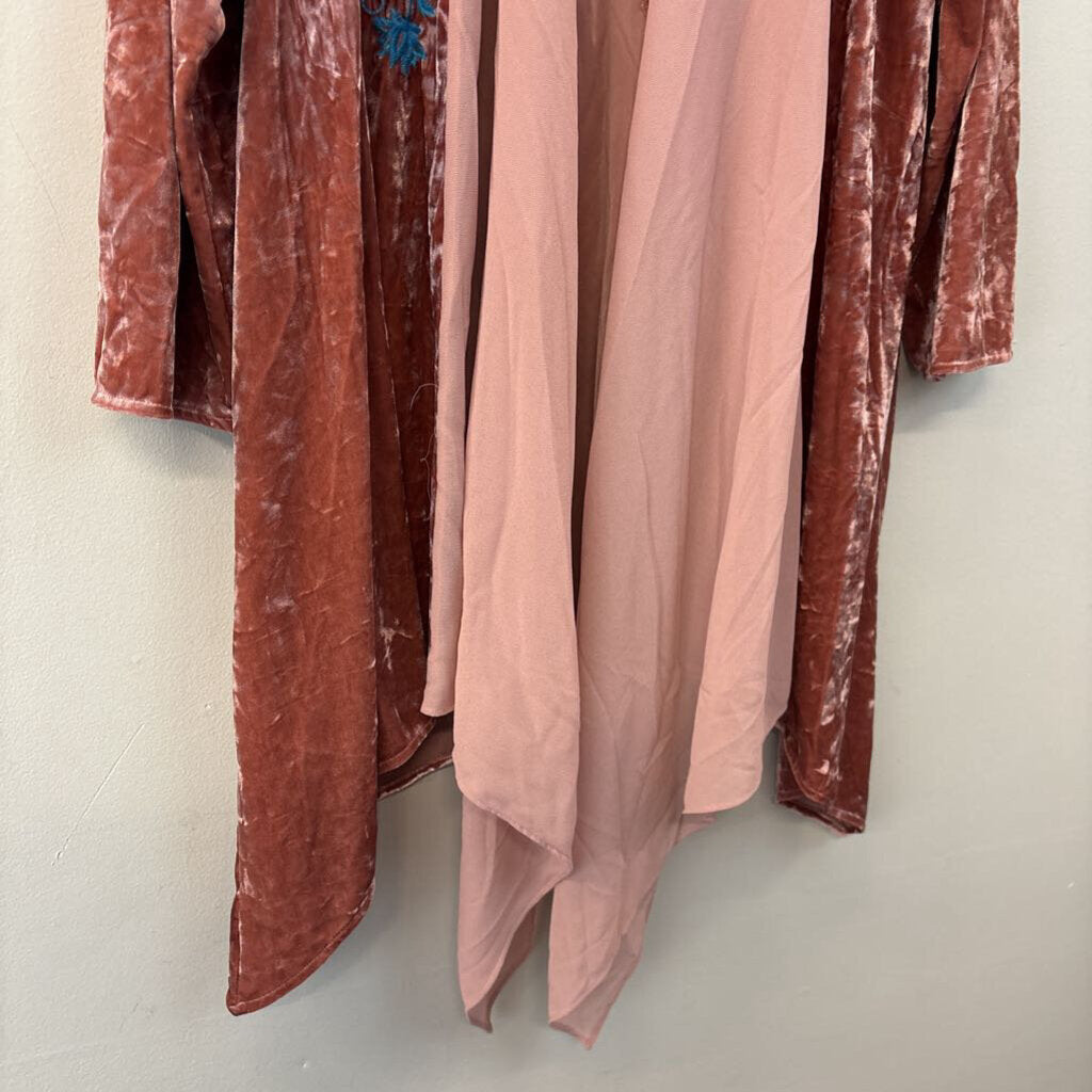 Charlie O Embroidered Flower Velvet Kimono Medium