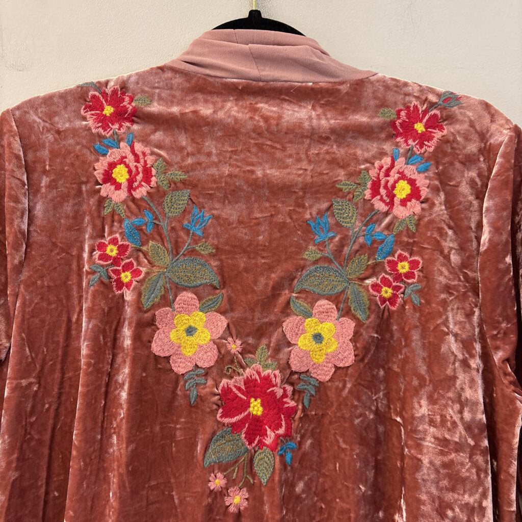 Charlie O Embroidered Flower Velvet Kimono Medium
