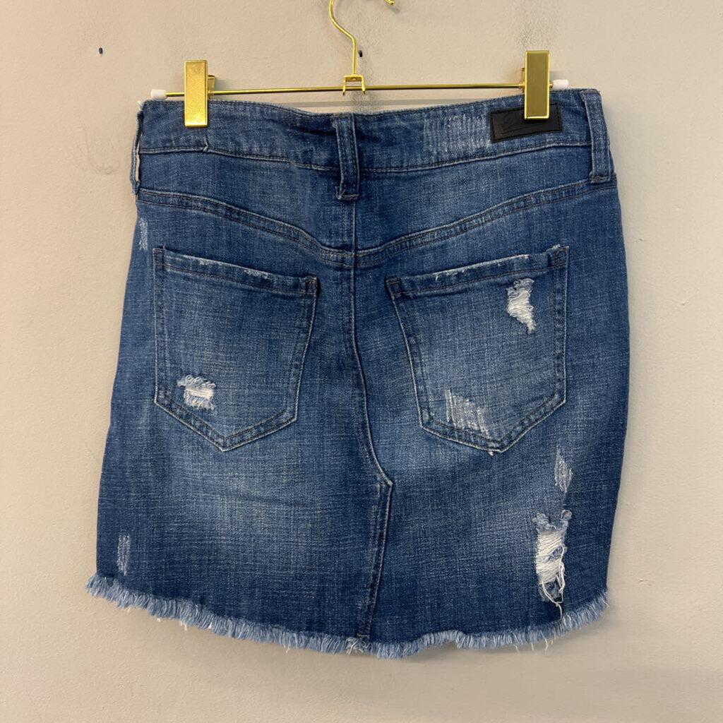 Elan Medium Wash Distressed Denim Mini Skirt Small