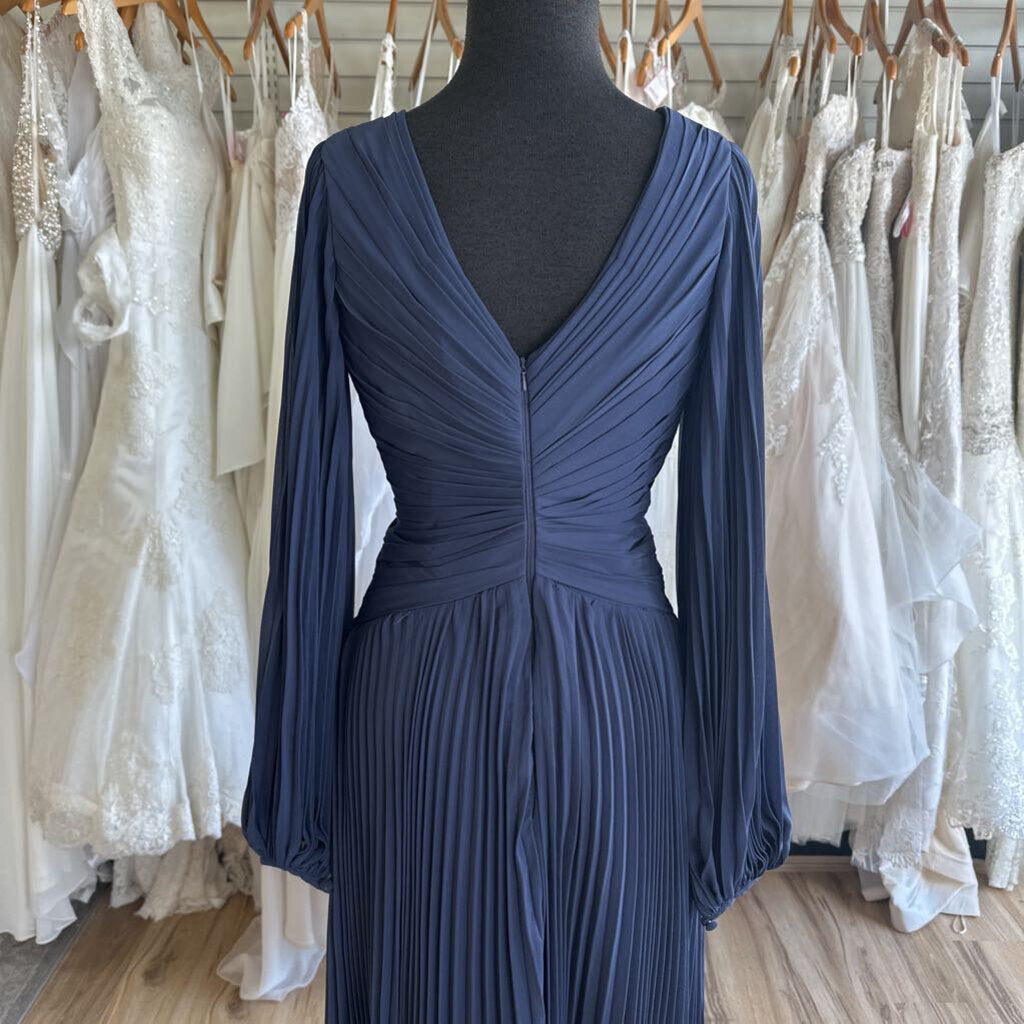 Blue Pleated Long Sleeve Long Formal Dress Medium