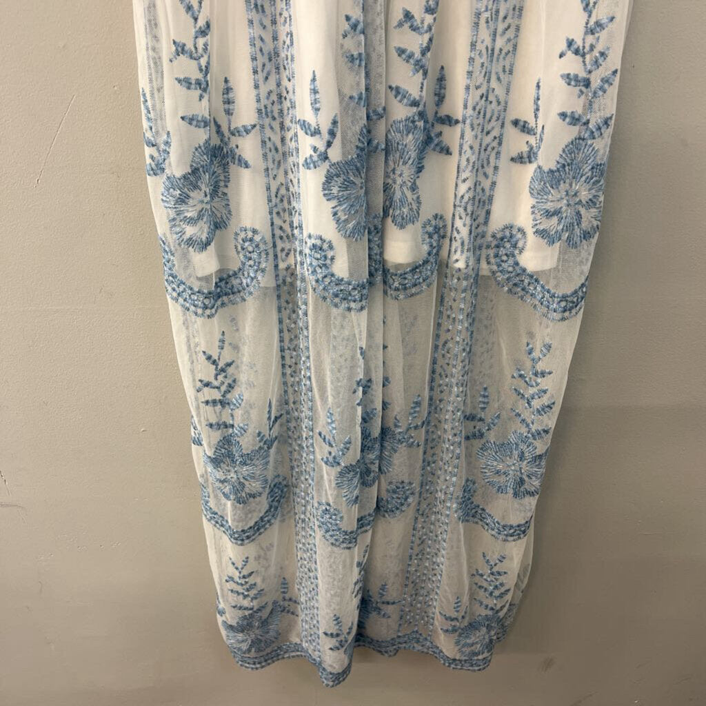 Altar'd State White/ Blue Embroidered Short Sleeve Maxi Dress Medium
