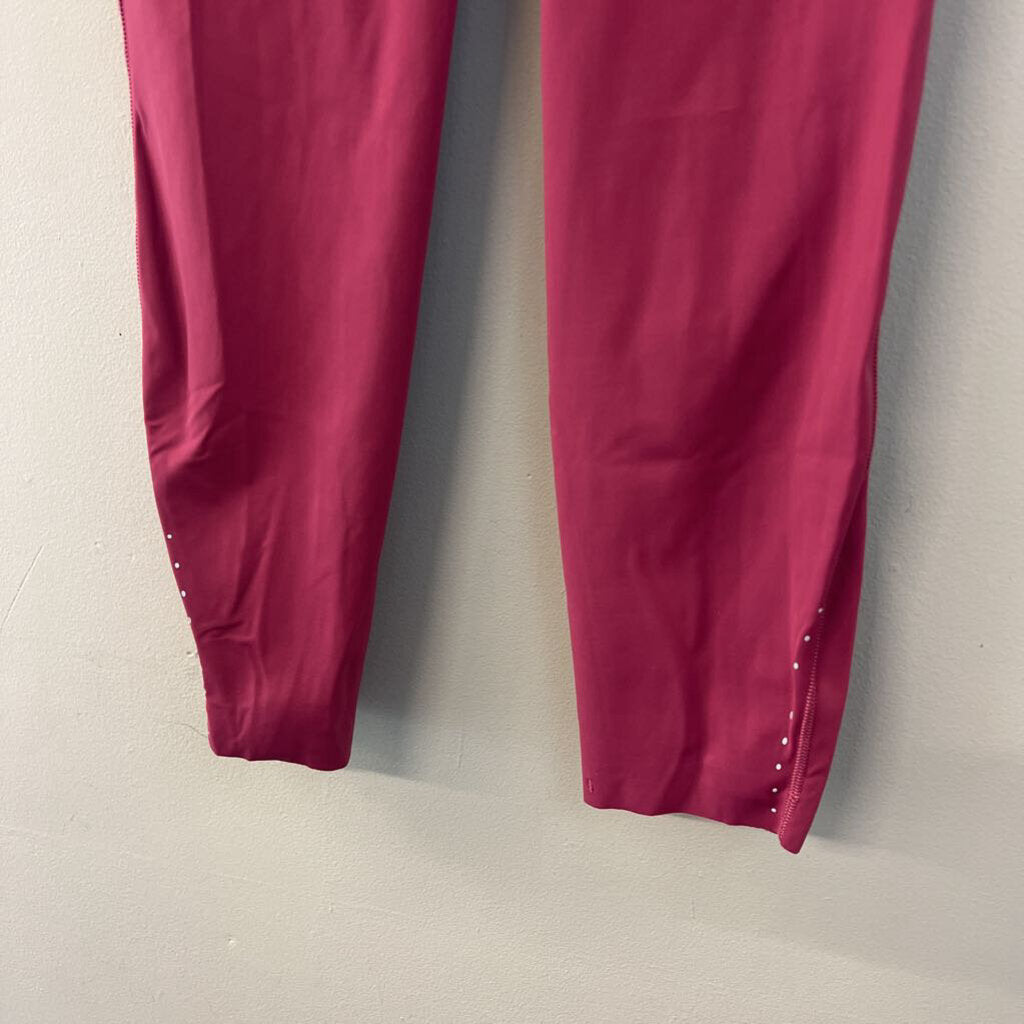 Lululemon Pink Cropped Athletic Leggings 8