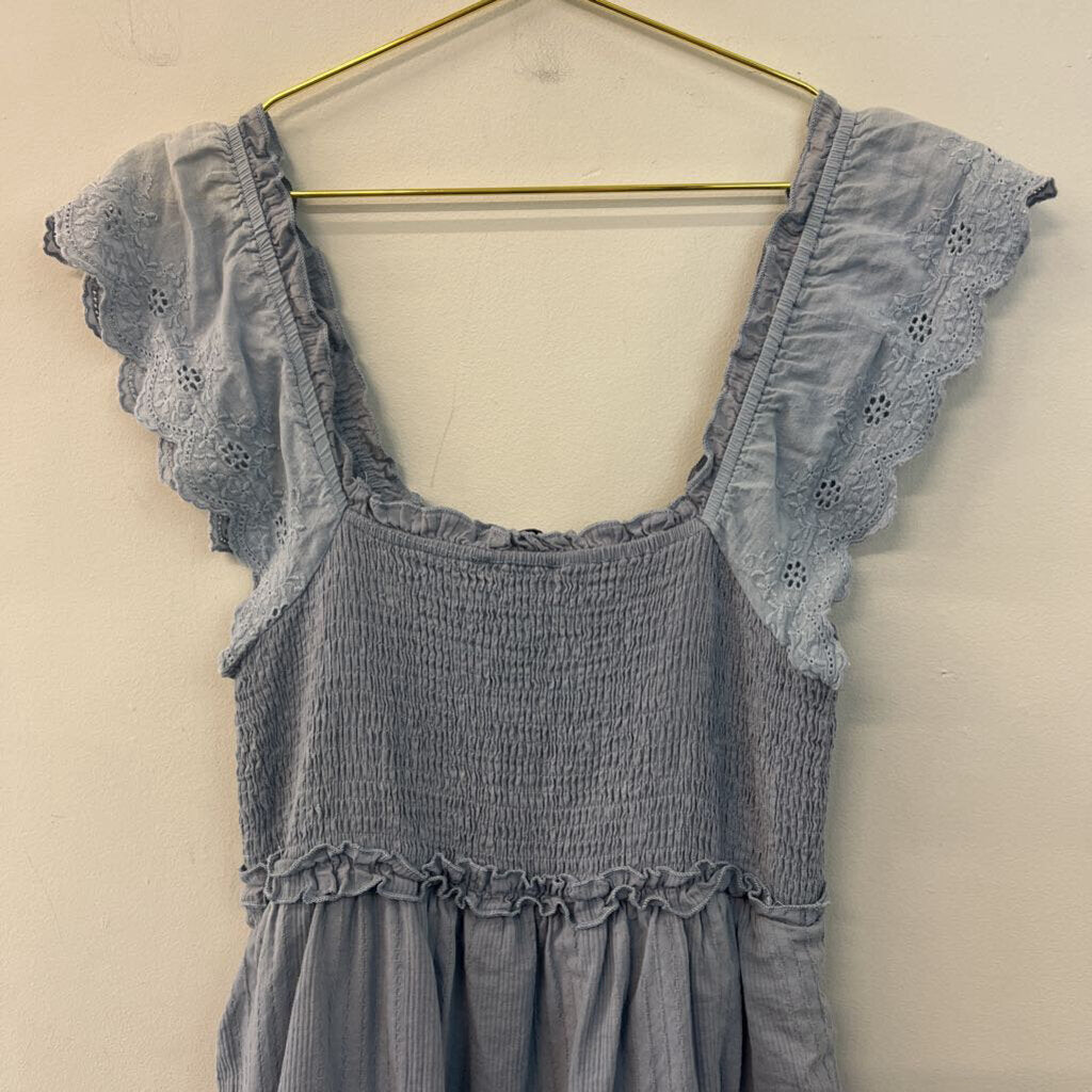 Davi and Dani Blue Eyelet Short Sleeve Tiered Skirt Maxi Dress Medium