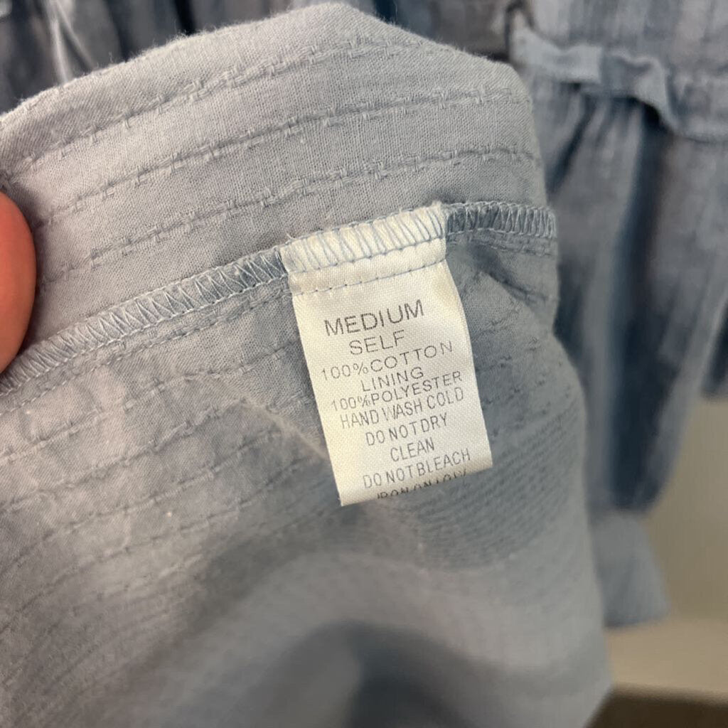 Davi and Dani Blue Eyelet Short Sleeve Tiered Skirt Maxi Dress Medium