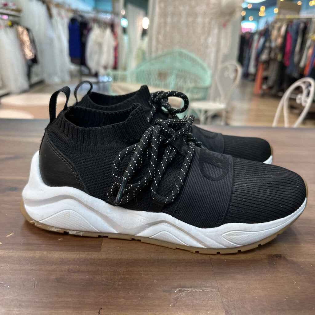 Champion Black/ White Rally Hype Low Sneakers 8.5