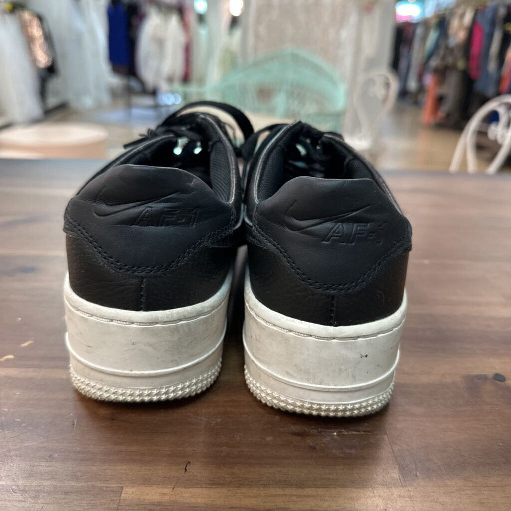 Nike Black Air Force 1 Sage Low Sneakers 8.5
