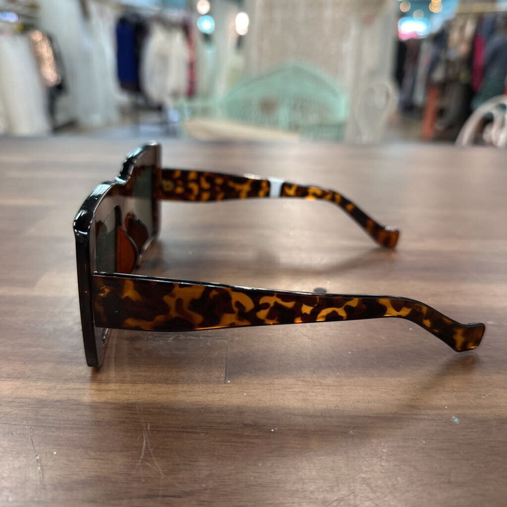 Brown Leopard Print Square Sunglasses