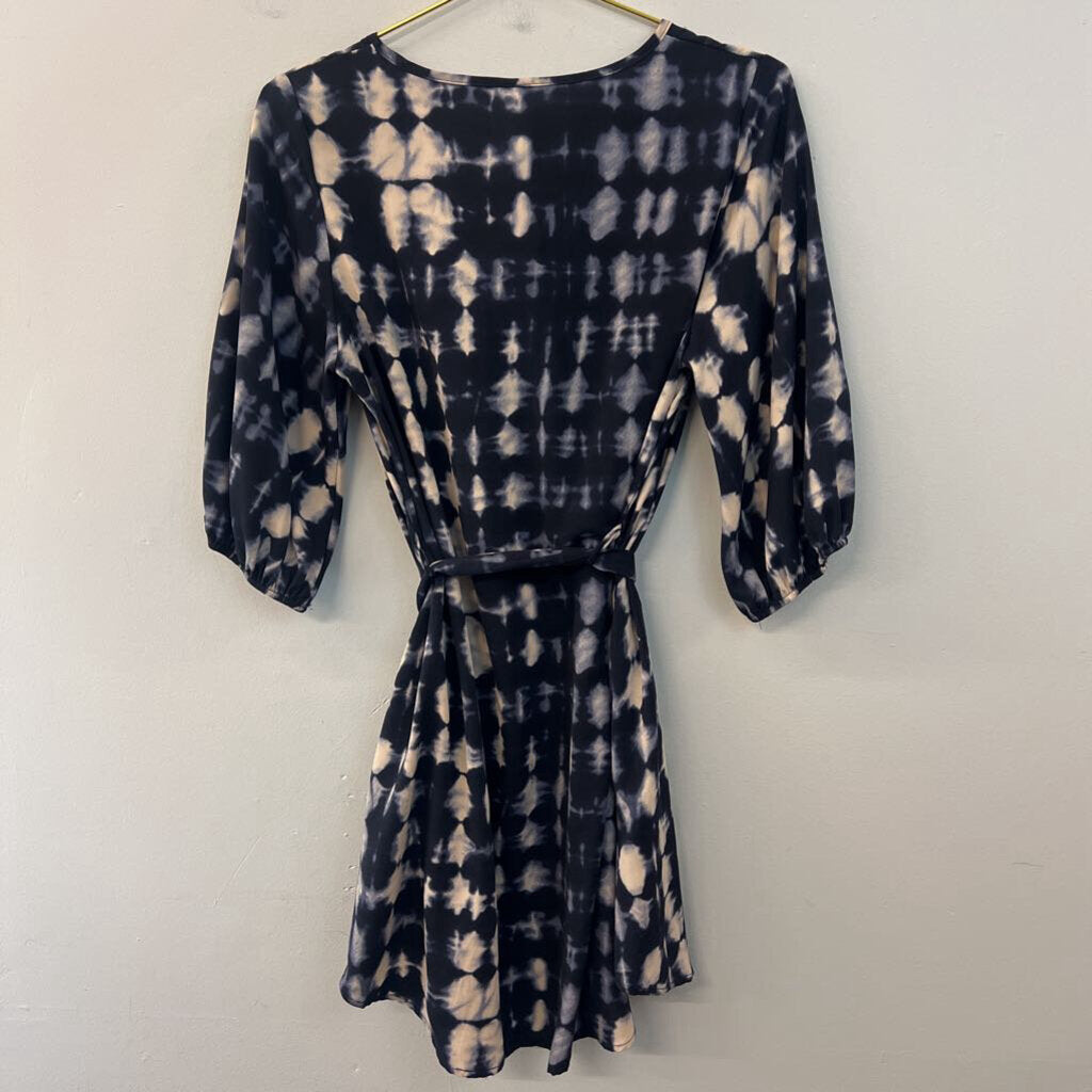 Tyche Navy/ Cream Print Long Sleeve Tie Waist Dress Medium