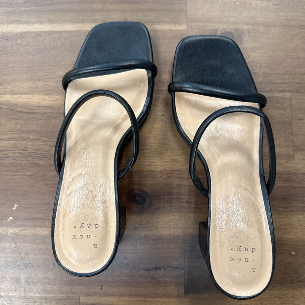 Black Double Strap Block Heels 7.5