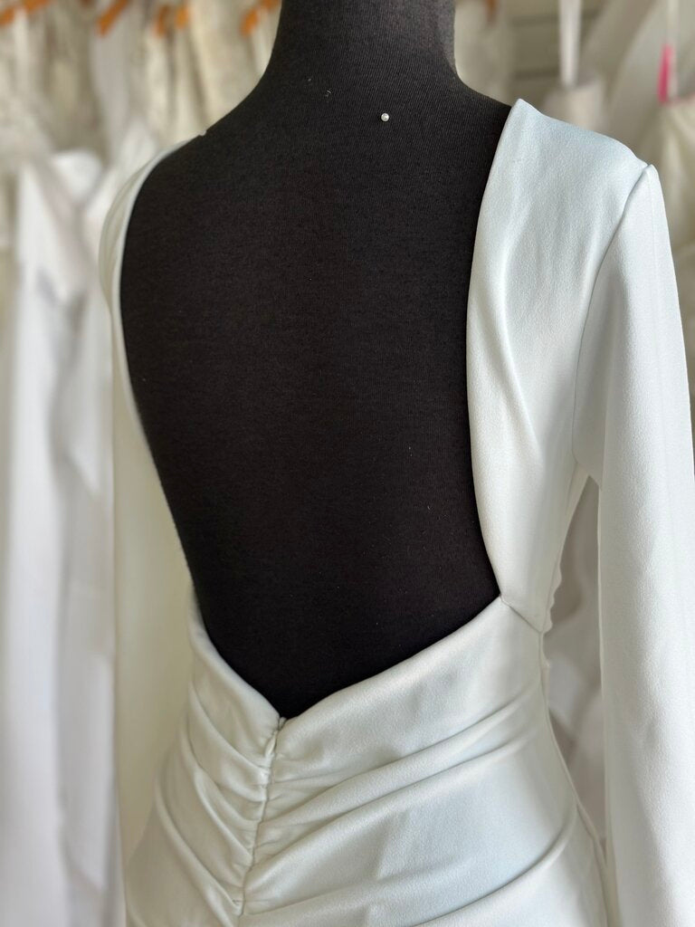 Lulus Ivory Crepe Long Sleeve Fitted Bridal Gown Extra Large