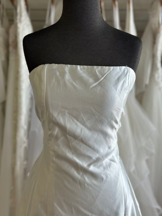 Lulus Ivory Strapless A Line Bridal Gown Extra Large