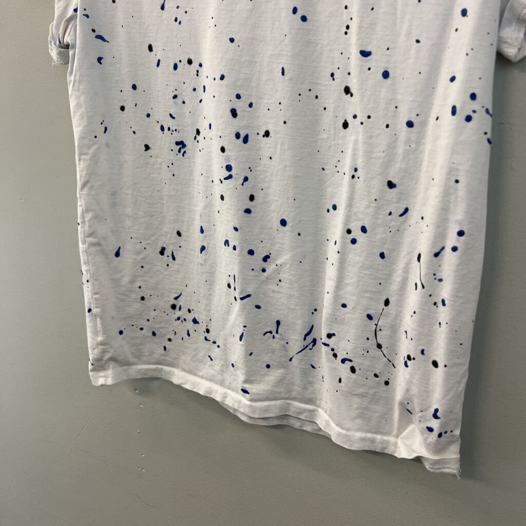 GFTD Los Angeles White/ Black Road To Riches Embellished Short Sleeve Graphic Tee Small