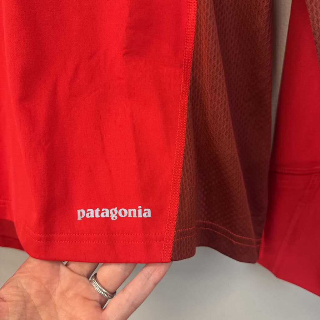 Patagonia Red/ Burgundy Long Sleeve Quarter Zip Pullover Small