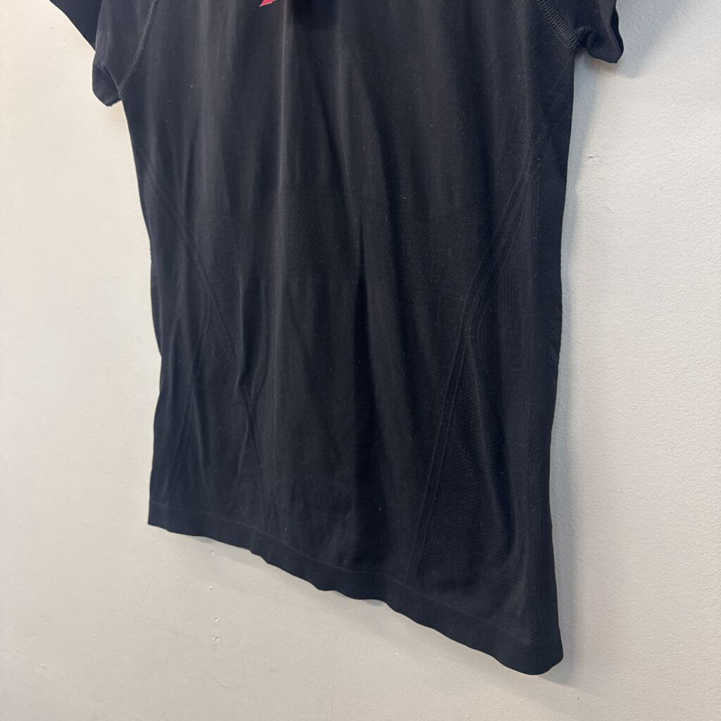Athleta Black Short Sleeve Athletic Top Large