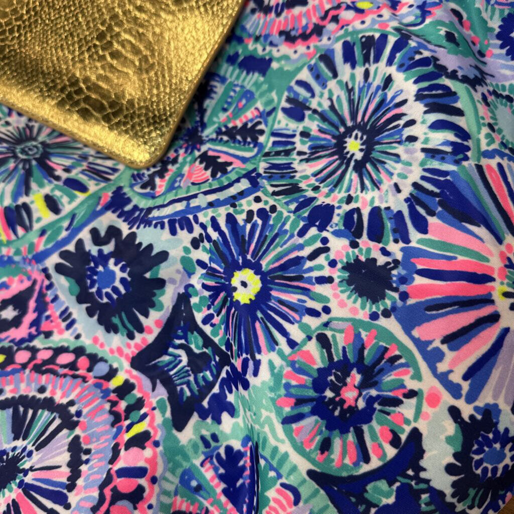 Lilly Pulitzer Pink/ Blue/ Gold Print Packable Escape Weekender Bag