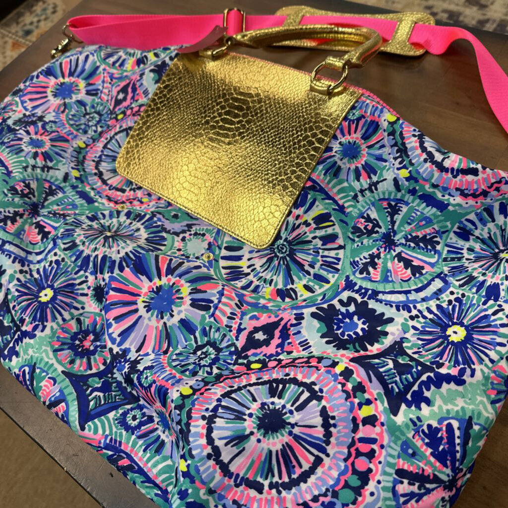 Lilly Pulitzer Pink/ Blue/ Gold Print Packable Escape Weekender Bag