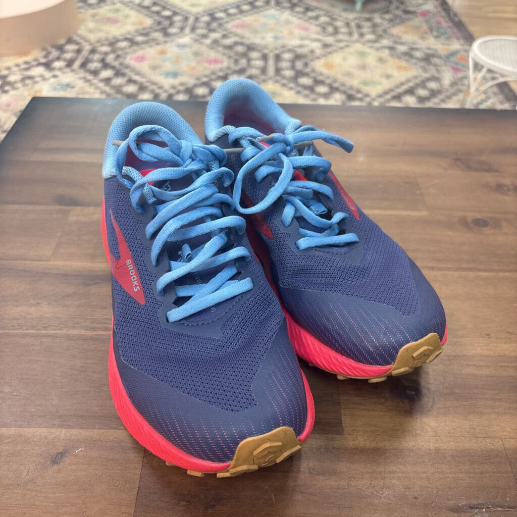 Brooks Blue/ Pink Catamount Sneakers 9