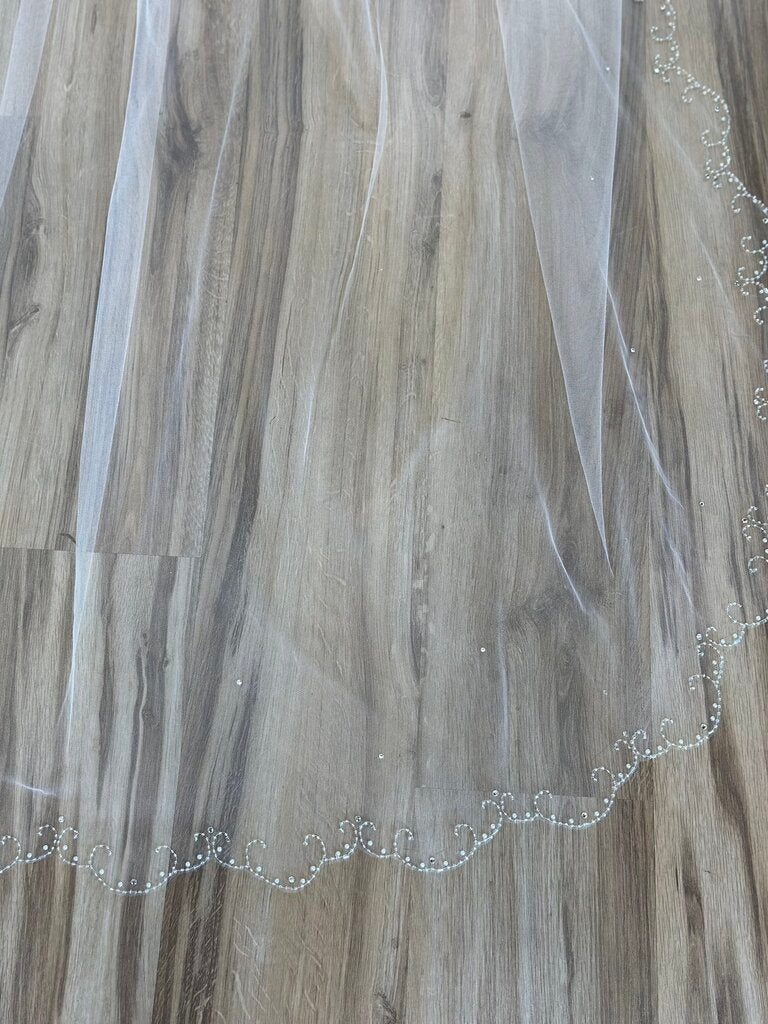 Light Gold Beaded Edge Cathedral Veil