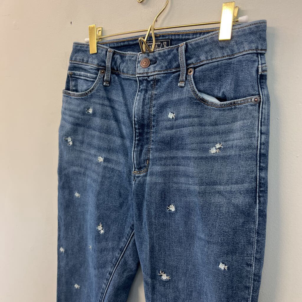 Abercrombie and Fitch Dark Wash Embroidered Flower Simone Jeans 29