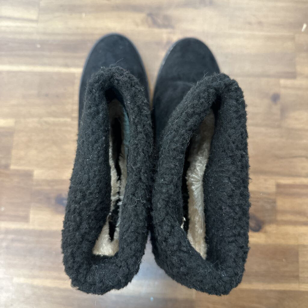 Boutique by Corkys Black Suede Fleece Ankle Booties 10