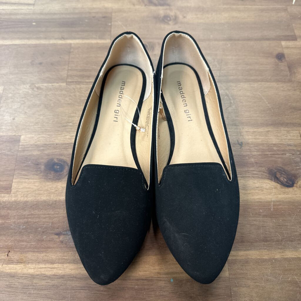 Madden Girl Black Suede Point Toe Flats 7
