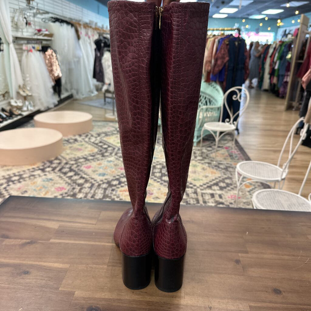 Franco Sarto Burgundy Crocodile Leather Tribute Tall Boots 9