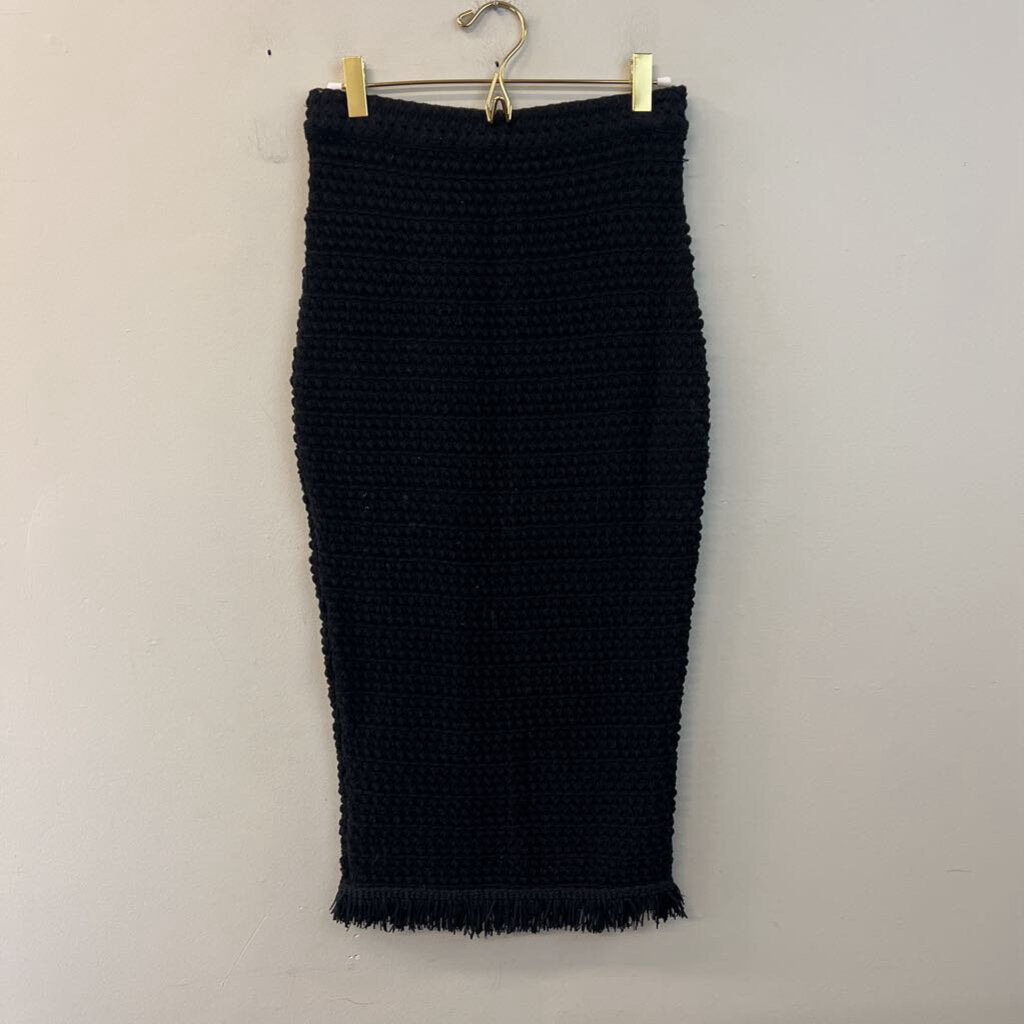 Aqua Black Textured Knit Midi Skirt Medium