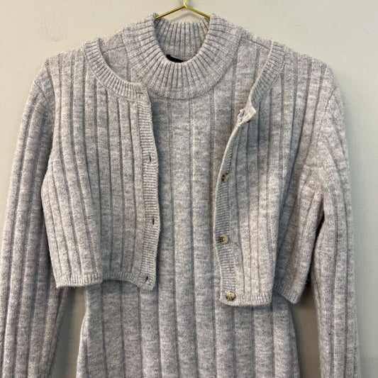 House of Harlow Grey Sweater Midi Dress/ Cardigan Set Small