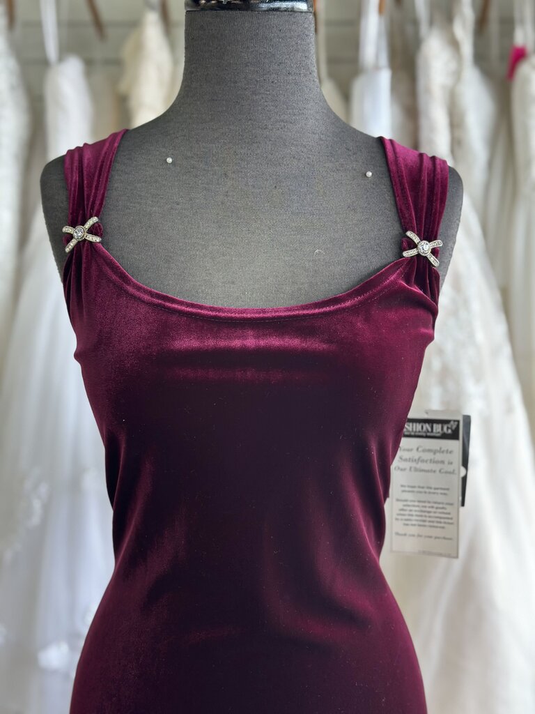 Fashion Bug Burgundy Velvet Long Formal Dress 16