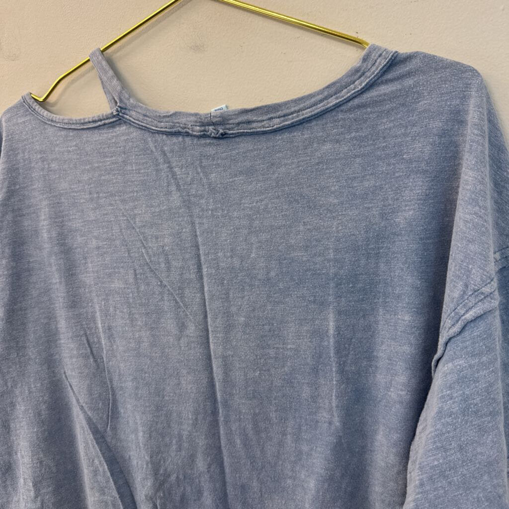 She and Sky Blue Short Sleeve Top Medium