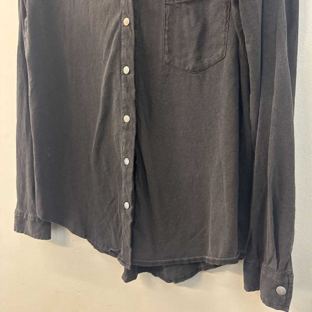 Z Supply Black Long Sleeve Snap Down Top Medium