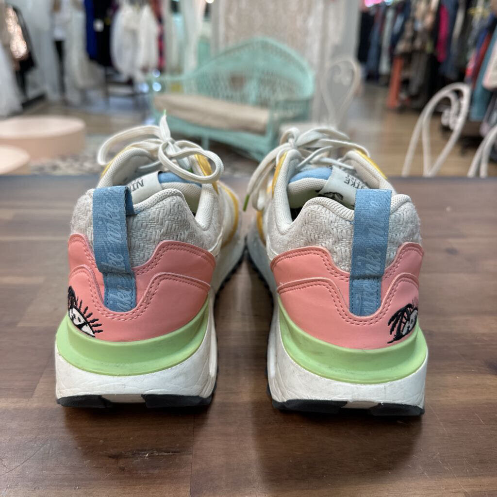 Nike Beige/ Multi Air Max Dawn SE Sneakers 10