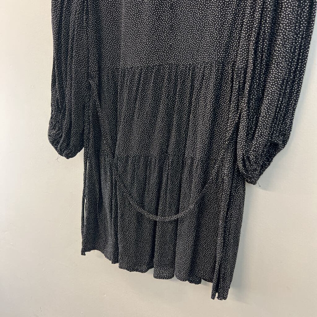 Abercrombie and Fitch Black/ White Polka Long Sleeve Dress Small